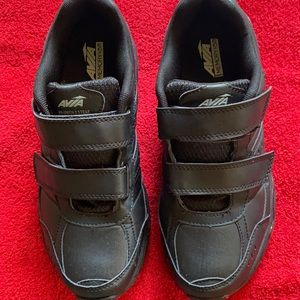 Velcro Sturdy Shoes